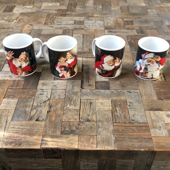 Coca-Cola Santa Claus Christmas Mug Set - Picture 1 of 11
